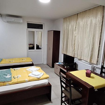 Apartment Delfina Ohrid Exterior foto